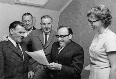 ABF,  Folkets Hus. Fr.v. 1. Henrik Ekström, Storebro  2. Thorvald Eriksson  3. Ruben Hallenberg, Oskarshamn   4. Inge Schultz  5. Evy Nicander.