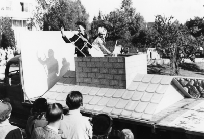 Barnens dag firande

Dok.100525/KG