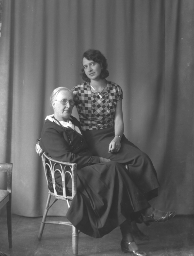 Fru H. Jonsson
Björkhult


Dok.080619/RS