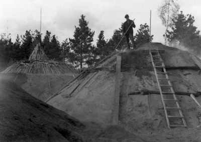 Kolmilor
" Knalle Pelle "

Dok.100604/KG