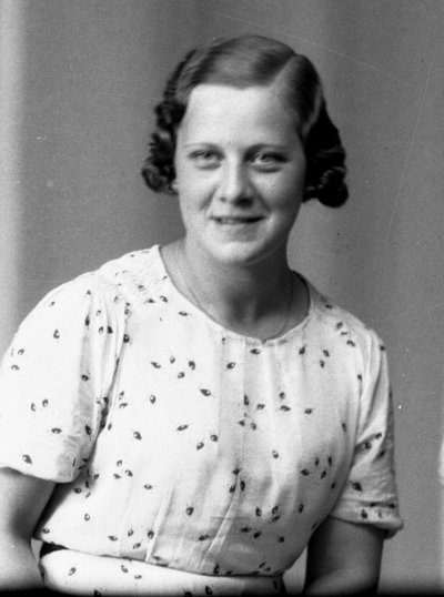 Svea Svensson
Knastorp.



Dok.080407/RS