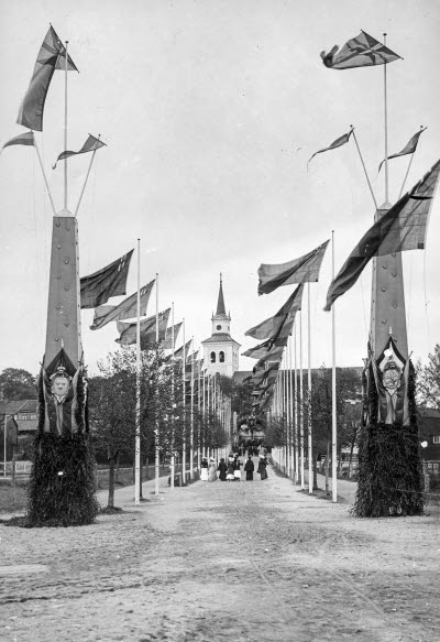 1902 Järnvägsallén.   T.E.