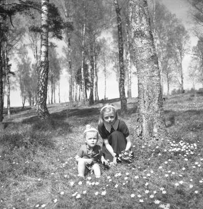 Sven Linds barn

Dok.110628/KG