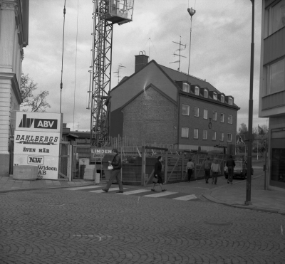 Torget 
- stadshotellet bygger till -

Dok.110405/KG