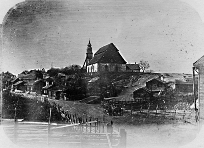 Vimmerby kyrka 1853 efter daguerreotyp av lantmätare Rosin. Tillhör Sevedebygdens Fornminnesförening ( Hembygdsförening )  


