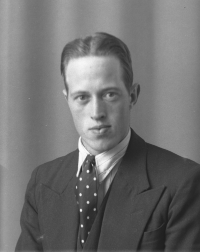 Gösta Johansson



Dok.080619/RS