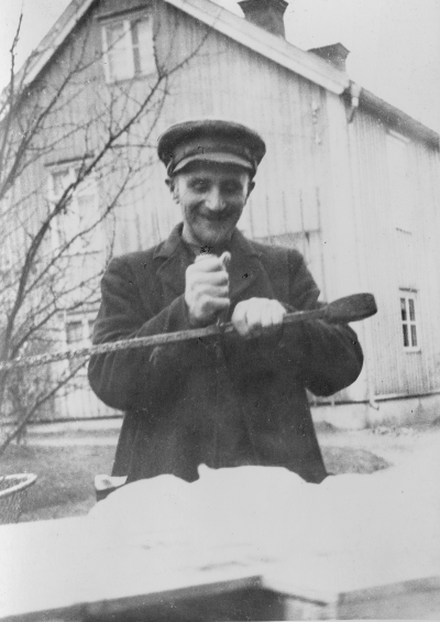 Fiskhandlare Oskar Blom Södra Vi 1940-talet. T.E.