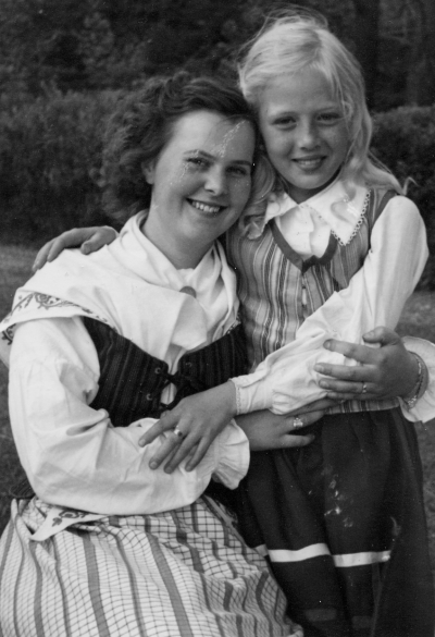 1, ?  2 Marianne Jonsson.   