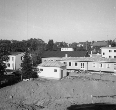 Sjukstugan

Dok.110513/KG

Personalbostäder för Sjukstugan byggdes 1951. T.E.