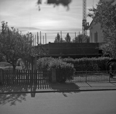 Polisen
Tingshuset om - och tillbygges 1974 - 75 till polisstation    T.E.

Dok.110211/KG 