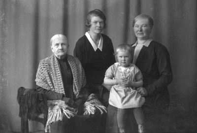 Fru Carlberg
Östrahult
Spångenäs



Dok.080612/RS