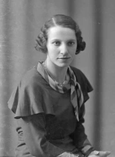 Karin Gustafsson, 
Hällerum.



Dok.080402/RS