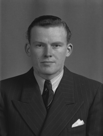 Tore Flink



Dok.080619/RS