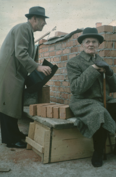 Fabrikör Karl Malmberg  och  skräddare Claes Ekberg Hantverkshuset

090409/KG
