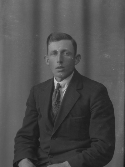 Ivar Johansson
Wentzelholm



Dok.080515/RS