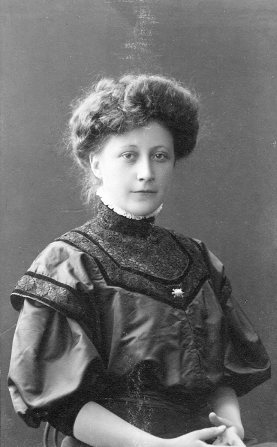 Helga Landgren ? Hälsingborg
adr. Villa Tageborg Olympia