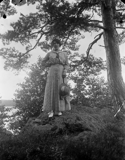 Edit Malmqvist  f. Lindberg f. 1893            U.F.