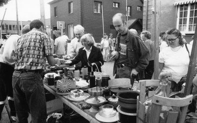 Marknad på torget i Vimmerby. I mitten Anders Ragnarsson