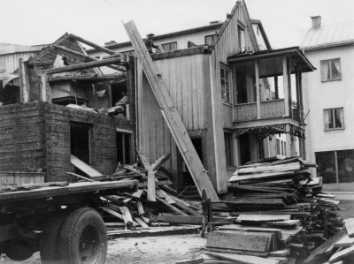 "Lovas" hus rives (Roswals) Sevedegatan 29 V-by. T.E