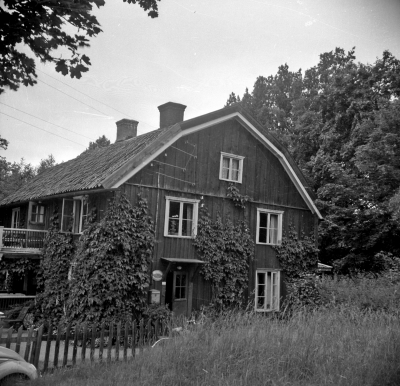 Troligen Brukskontoret i Toverum. Nutida adress är Toverum 510

Dok.110523/KG