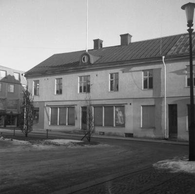 Torget
- gamla tingshuset -

Dok.110405/KG