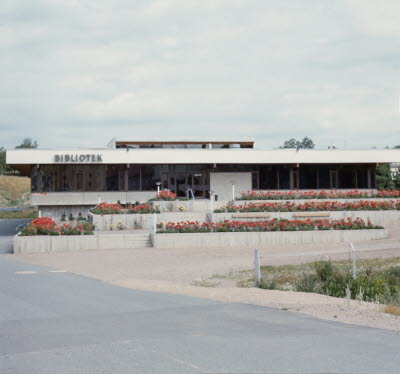 Biblioteket färdigbyggt

090401/KG