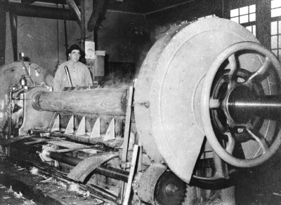 Gustav Flink, svarvare.      