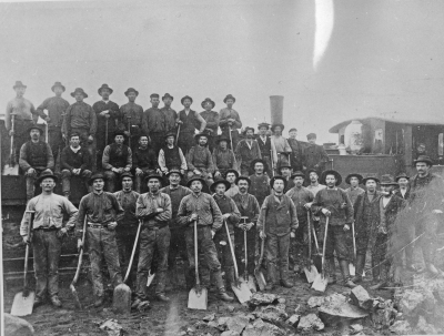 Östra Centralbanan bygges 1899-1902. 