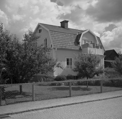 Östra Tullportsgatan
- Gustav Flinks fastighet -
Fastigheten Lindehill på Östra Tullportsgatan 21. Huset byggdes 1933 av byggnadssnickare Axel Fransson

Dok.111104/KG