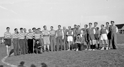 Stadsfullmäktige spelar fotboll

Dok.111031/KG