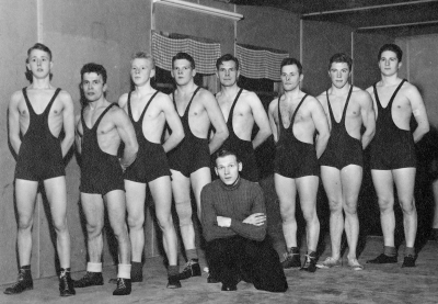Allan Gustafssons egen dokumentation: "Fyrstadslaget år 1952 Högsby. Jean Berggren, Tage Hallberg, Bo Strömgren, Lennart Jonsson, "Svasse" Svensson, Arnold Viktberg, Allan Gustafsson, Åke Båving och Tage Jonsson. 
1. Hässleholm      3 300  19-5   6.p
2. Oskarshamn    3 110   12-12 3.p
3. Högsby              3 102     2.p
4. Vimmerby         3 102     1.p"