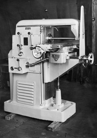 AB. Beijers Motorfabrik  Fräsmaskinen som tillverkades efter att motortillverkningen upphört.         