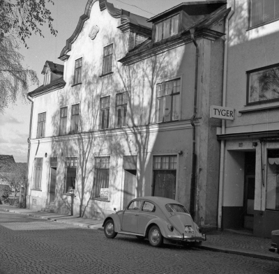 Sevedegatan
I vänstra huset Wienerkonditoriet T.E.

Dok.110217/KG


