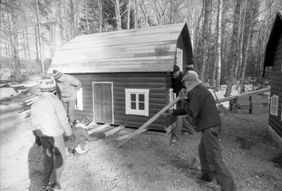 Sagobyn börjar byggas