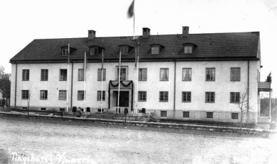 Tingshuset invigs år 1947 blev sedan Polisstation   T.E.