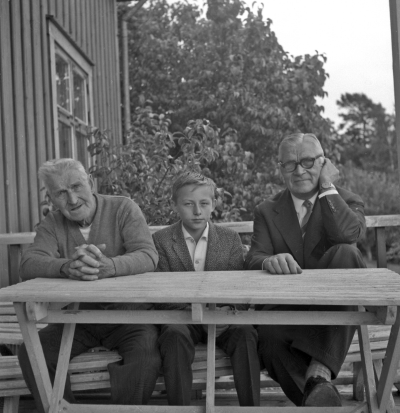 Victor Haak, okänd, (kan det vara Bosse Eriksson (son till Thorvald som är med på andra av dessa kort?) Per Thulin Stockholm