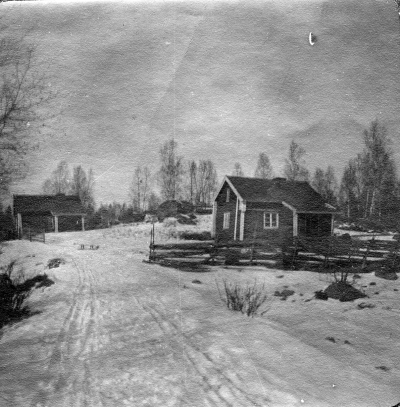 Ingershorva, Ålhult ( finns kvar år 2003 i förfallet skick).    Nordströms