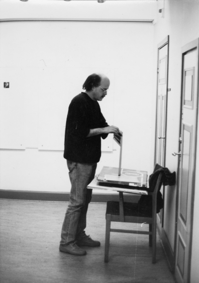 Konstnär Mike ( Micael ) Haskett
