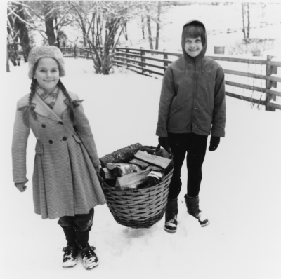 Fr v Karin Lönnkvist och Kristina Rydh.