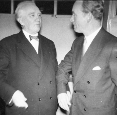 Från vänster  Emil Severin, häradshövding och  Rickard Sandström, direktör. 