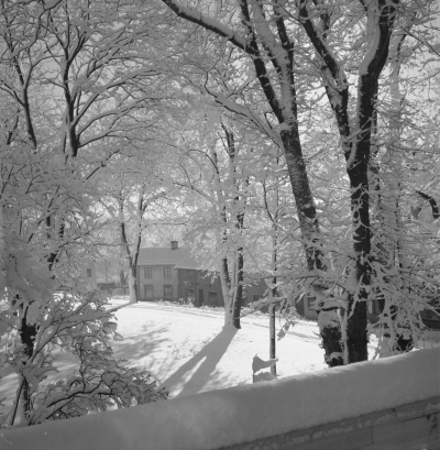 Storgatan
- kyrkparken i vinterskrud -

Dok.110331/KG