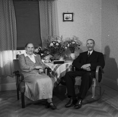 Erik Lindberg med fru

Dok.111101/KG
