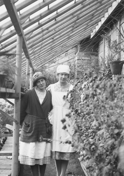 Hällebacka

Många av bilderna i mappen Hällebacka kan lika gärna vara tagna kring Lidhem Locknevi.