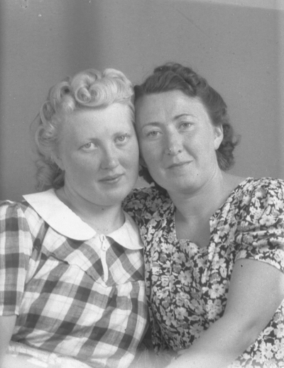 Fru Jaensson
Mai Turesson f. Olsson, Greta Jaensson, f Olsson


Dok.080701/RS