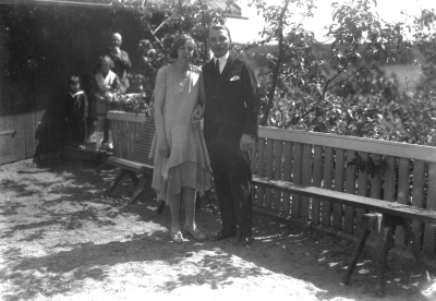 Brudpar Åberg Claesson
Pingtsdagen 


Dok.080612/RS