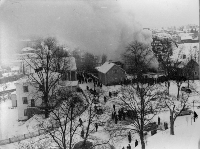 Församlingshemmet brinner 28-11-1956. 