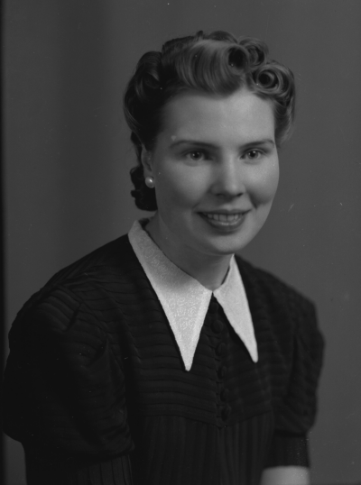 Fröken Rosenkvist



Dok.080407/RS