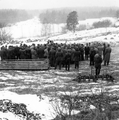 Auktion i Gebo
Alrik Andersson säljer av djur och maskiner