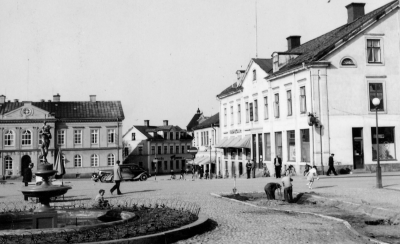 Torget planteringarbete