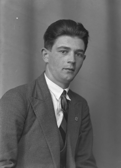 Georg Larsson



Dok.080515/RS